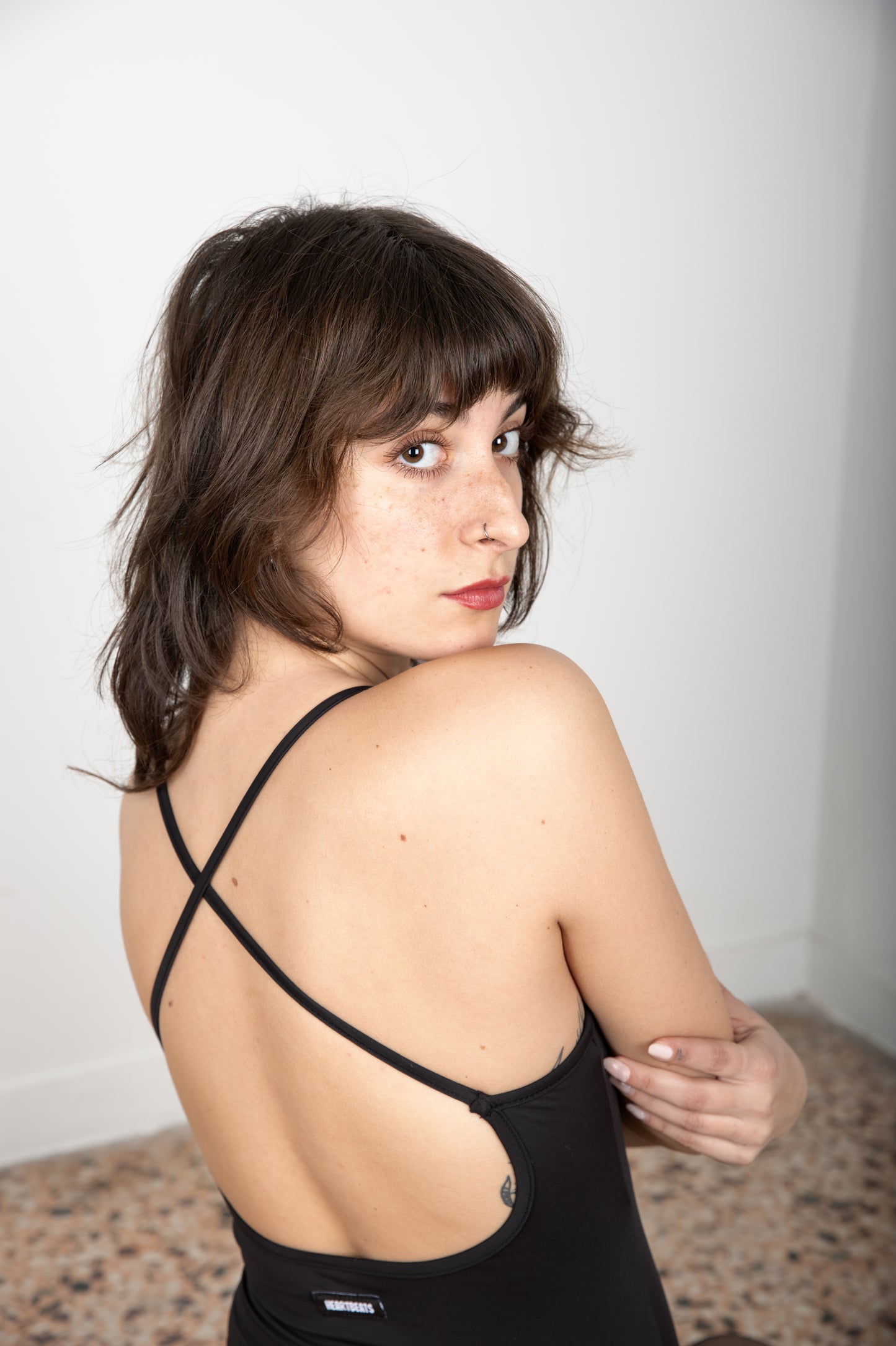 μαύρο κορμάκι με τιράντα χιαστί JULIET